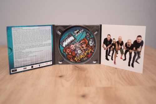 Socjalibacja - środek.png